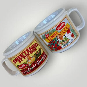 Campbell's Vintage Soup Mugs 2005 Set of 2 Collectible Houston Harvest 16 oz
